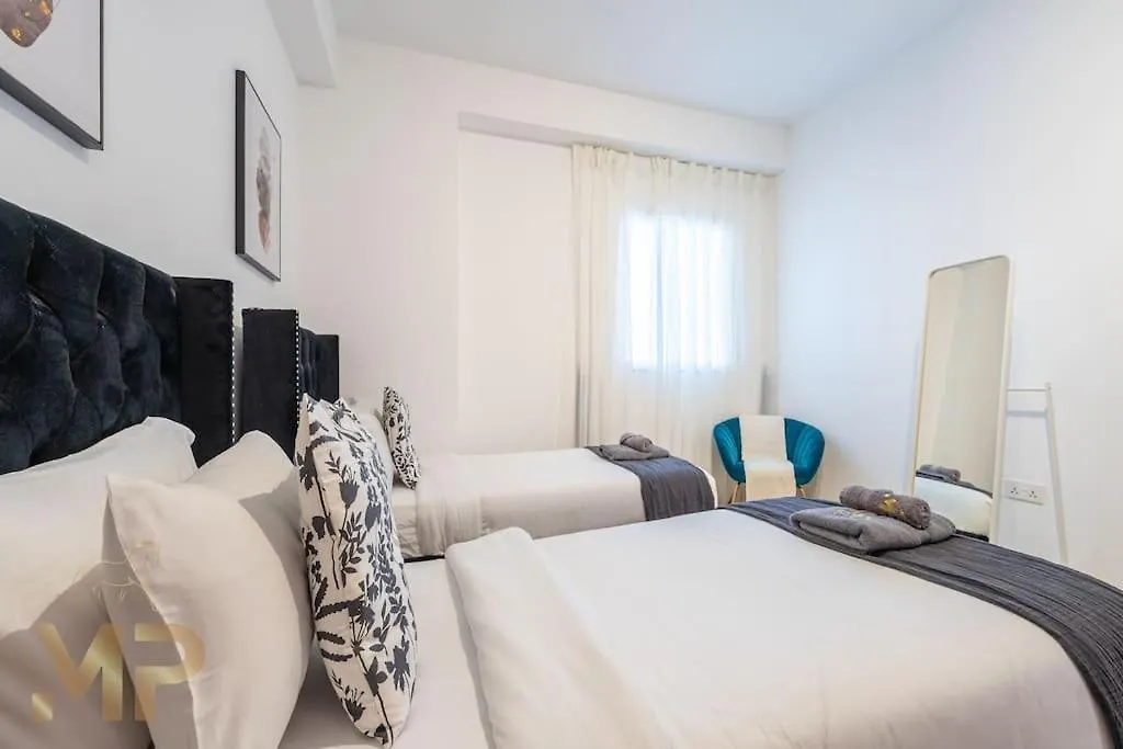 Marco Polo - Perfect Dubai Getaway, Sea & Dubai Eye Views Apartment
